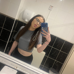 Baylay hay x