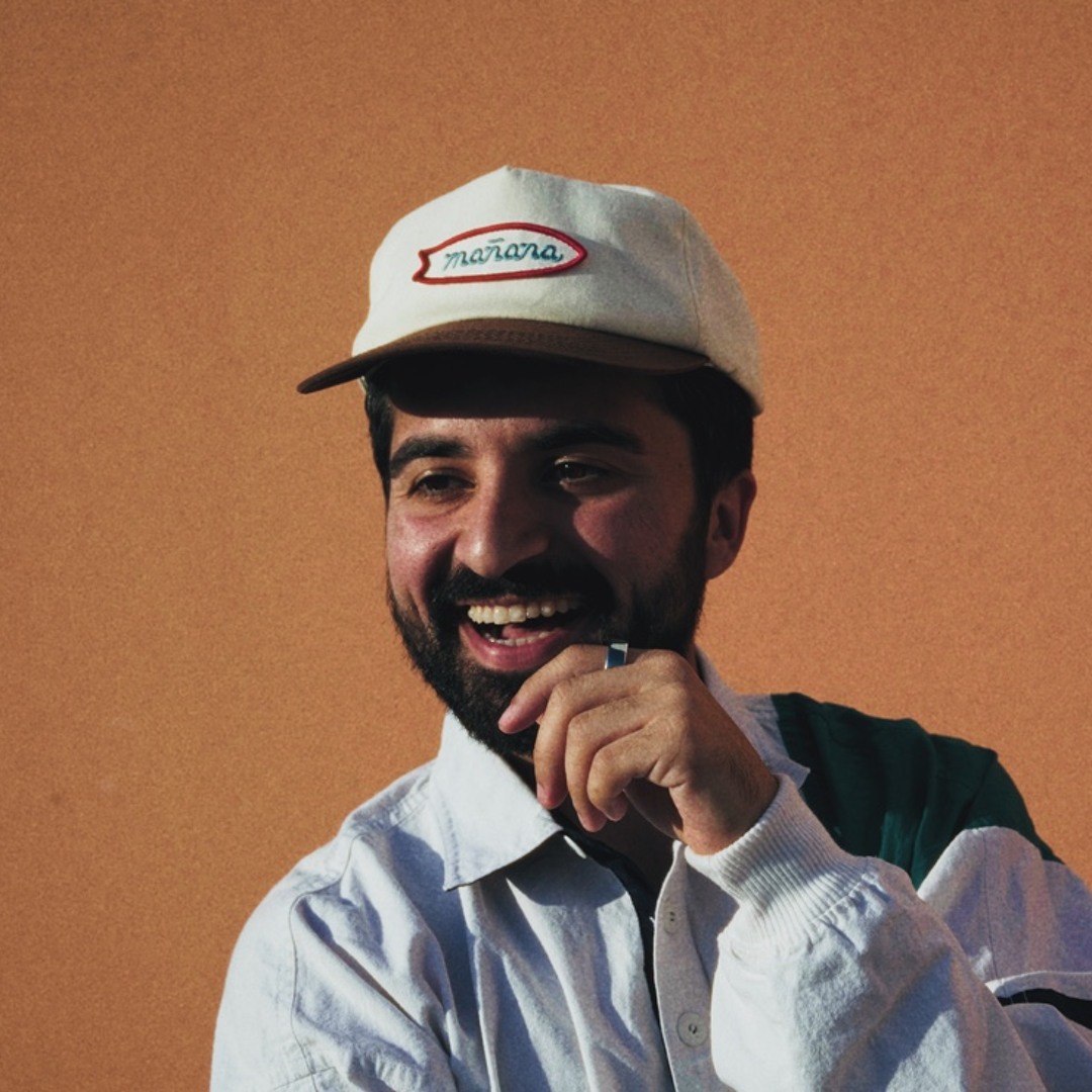 Stream Shumaq music | Listen to songs, albums, playlists for free