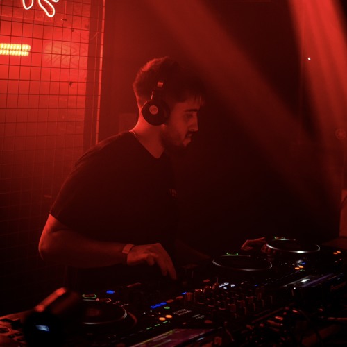 LATEZ DNB — artist photo