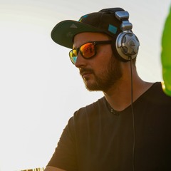 Makeba - Ian ASHER x Damien N-DRIX VIP (Pierre HANSEN Mashup).WAV