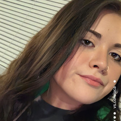 olivia edwards 18