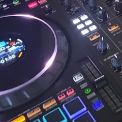 DJ Aaron Marsh