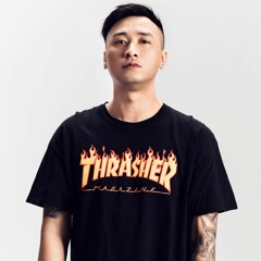 DJ HOWARDKUO