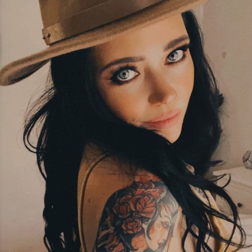 Jessica Maree’s avatar