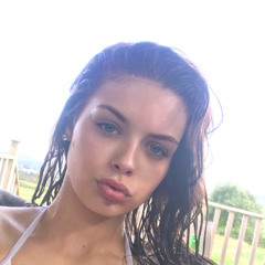 chloehouse🔥🔥