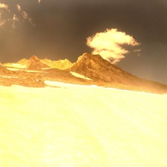 Everest Weatherly
