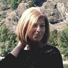 𝓜𝓞𝓝𝓐  العريف《Ņéşmå õňšá 》