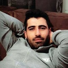 هاتف بعد منتصف الليل