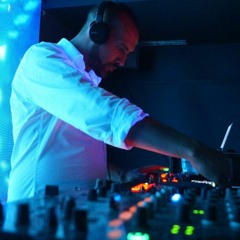 dj peter kaos