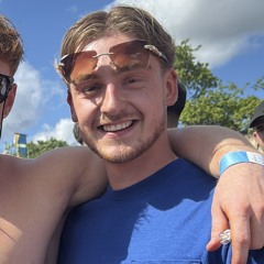 Dom Richards