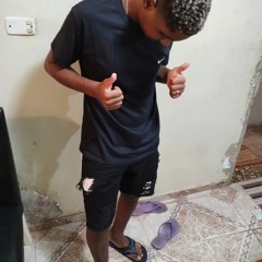 Chuva de arroz_ rosas no buquê - Instinto - Gamadinho cantando com sua filha - Versão Oficial(M4A_12