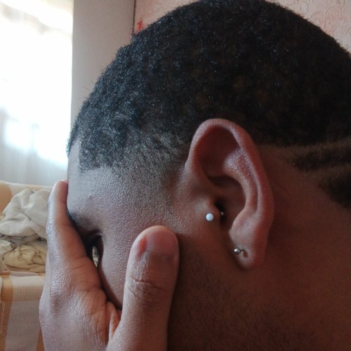 MC Tuto - Leão ( DJ RB ).mp3