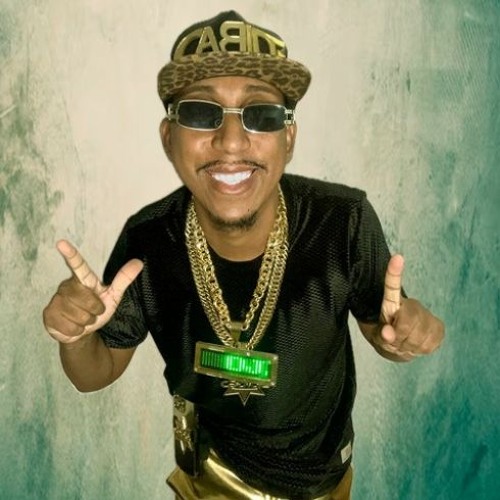 MENINA DO JOB x VICIADA EM SENTAR