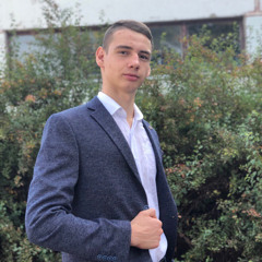 Данил Хорошилов