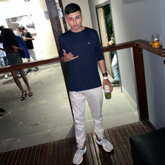 User 520701103