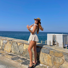 Aslı Çolak