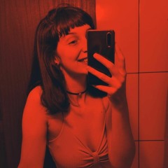 Thayna A. Moura