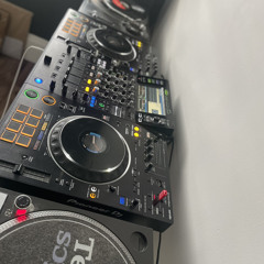 Lynnie_Dj