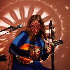 Arra Di Allas/Astrid Creve