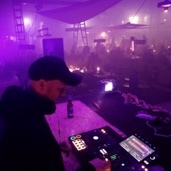 CHRIS SETTLER