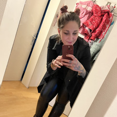Mandana Schwaller