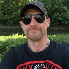 Santosdelacosta aka Markus Poller