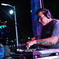 ALEX TECUAN