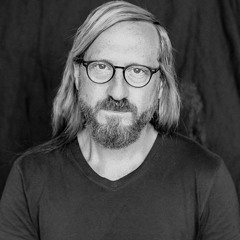 Erik C Nelson
