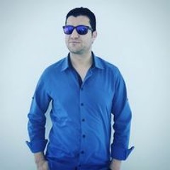 فريق واما ........ تحلفلى اصدق