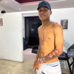 Alejandro🪐☘️