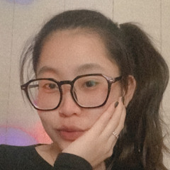 Uyên Lê