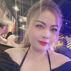 Tuyết Nguyễn