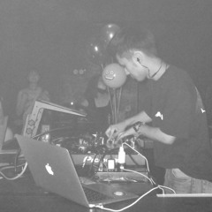 DJ RYOTA