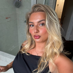 Lily Harrison