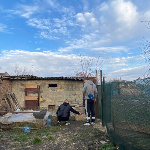 А над лагерем ночь (Sefon.me)