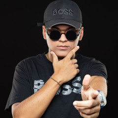 DANIEL ESCOBAR