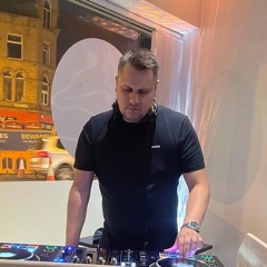 Retrorespect / Damian  Dean