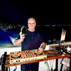AKIS VASILEIOU