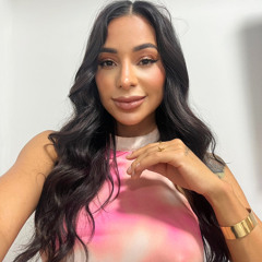 Amanda Santana.