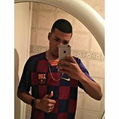 Chauan Alve's