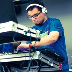 DJ Arturo Lévano