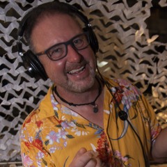 DJ Monsieur Mikey