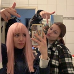 vika/вика :)