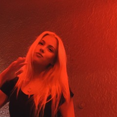 ♱ meg ♱