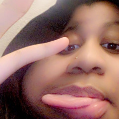 - Liah 🗣💋