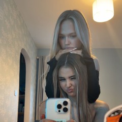 xlucyx