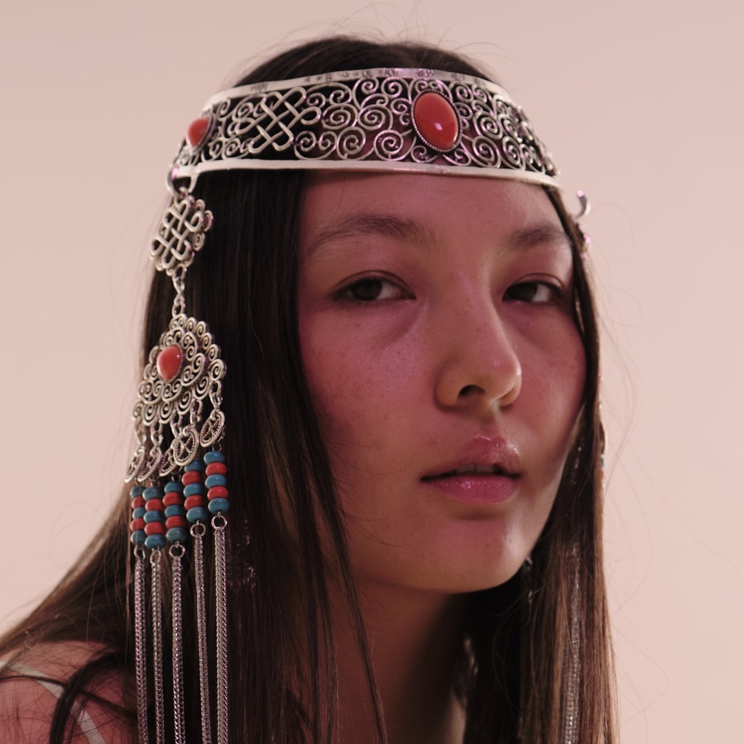Stream Céline Dessberg music | Listen to songs, albums, playlists