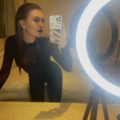 Jade May 🕷