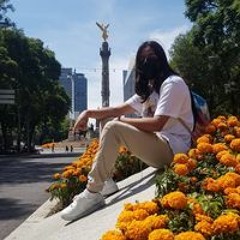 Uriel RM