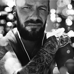 Lee Taylor